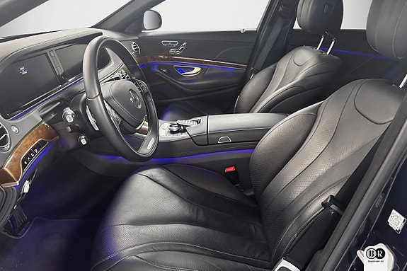 Mercedes-Benz S500 8 of 17