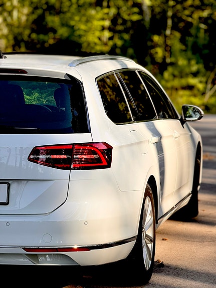 Volkswagen Passat 5 of 5