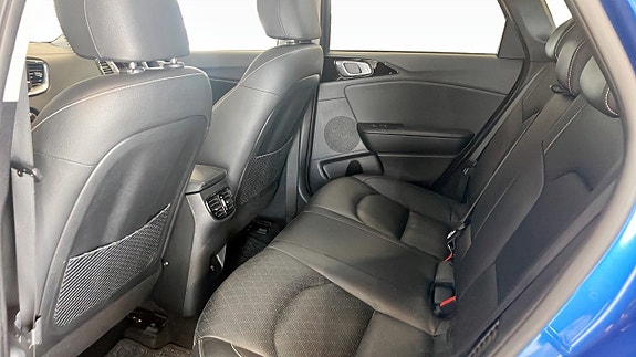 Kia Ceed 9 of 12