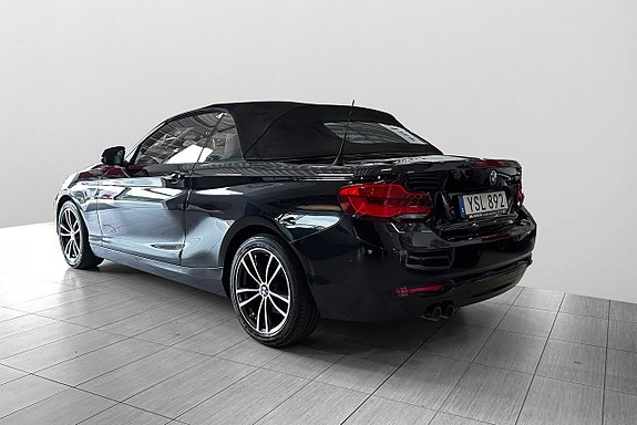 BMW 220i 20 of 27