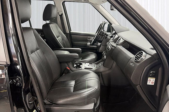 Land Rover Discovery 18 of 21
