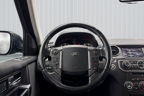 Land Rover Discovery 14 of 21