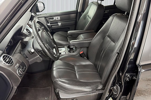 Land Rover Discovery 17 of 21