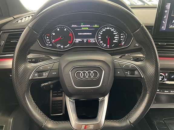 Audi Q5 15 of 27