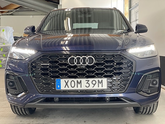 Audi Q5 3 of 27