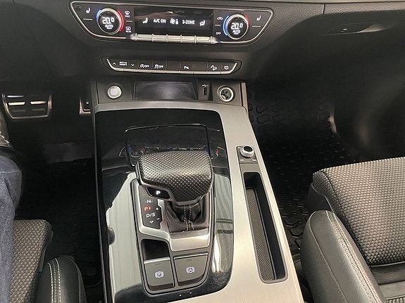 Audi Q5 24 of 27