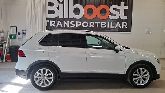 Volkswagen Tiguan 3 of 14