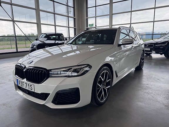 BMW 530e