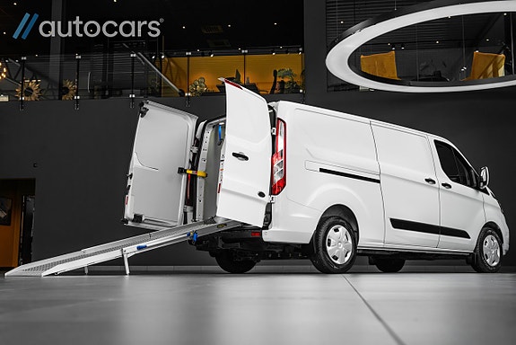 Ford Transit Custom 4 of 5