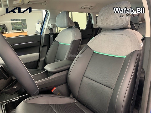 Kia EV4 22 of 25