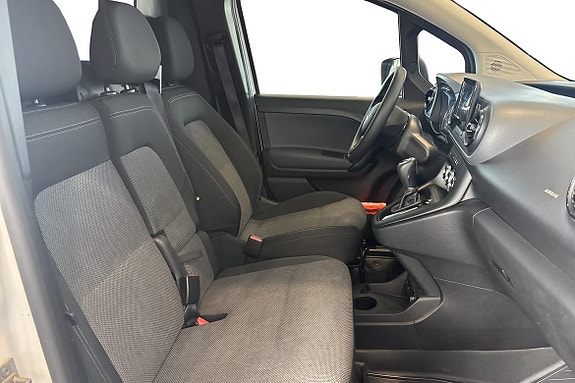 Mercedes-Benz eCitan 13 of 23