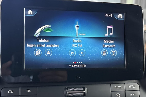 Mercedes-Benz eCitan 21 of 23