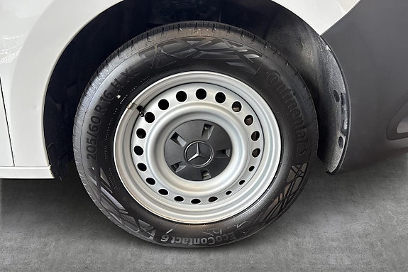 Mercedes-Benz eCitan 8 of 23