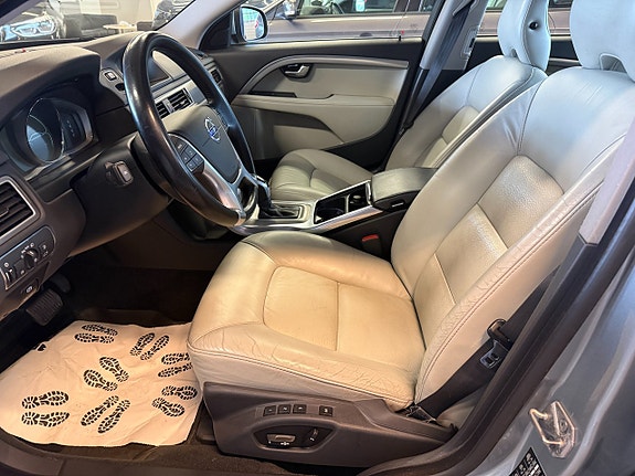 Volvo S80 5 of 13
