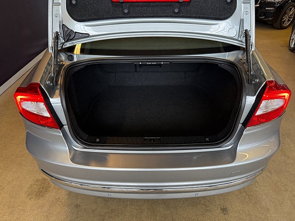 Volvo S80 10 of 13