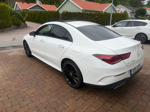 Mercedes-Benz CLA250 e 2 of 4