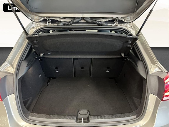 Mercedes-Benz A220 12 of 20