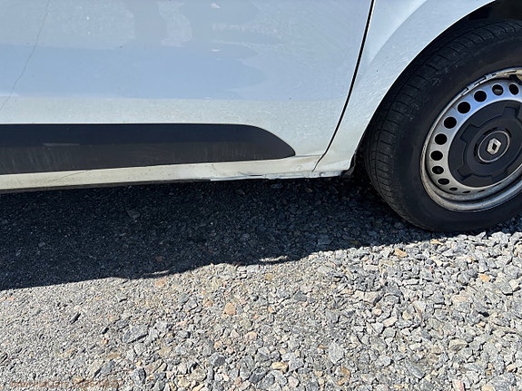 Renault Kangoo Express 24 of 26
