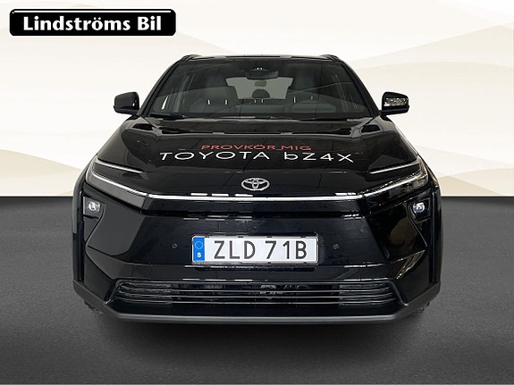 Toyota bZ4X 9 of 25