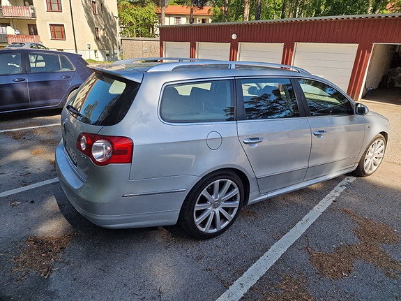 Volkswagen Passat 3 of 5