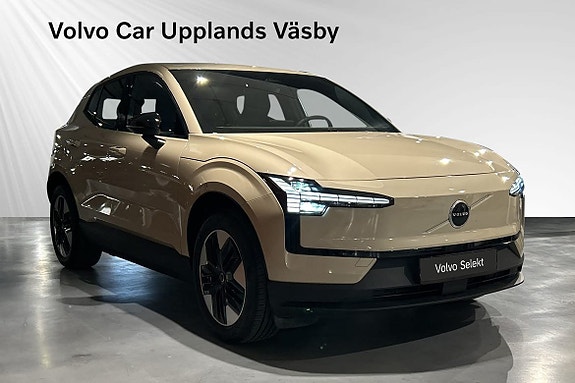 Volvo EX30 6 of 12