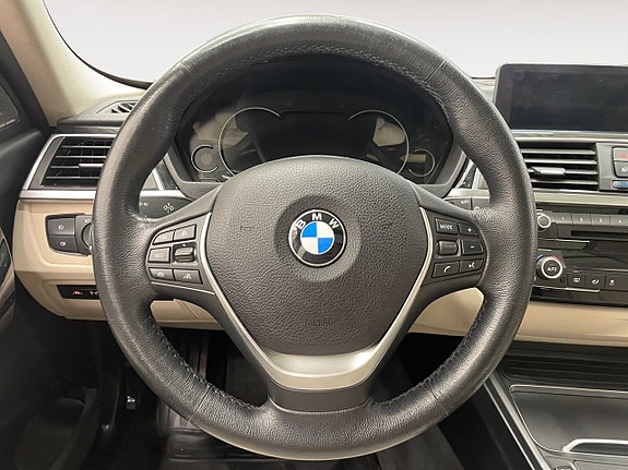 BMW 320 13 of 26