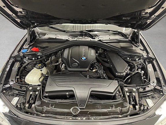BMW 320 17 of 26