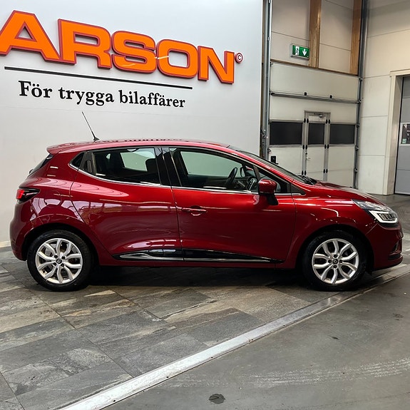 Renault Clio 4 of 5