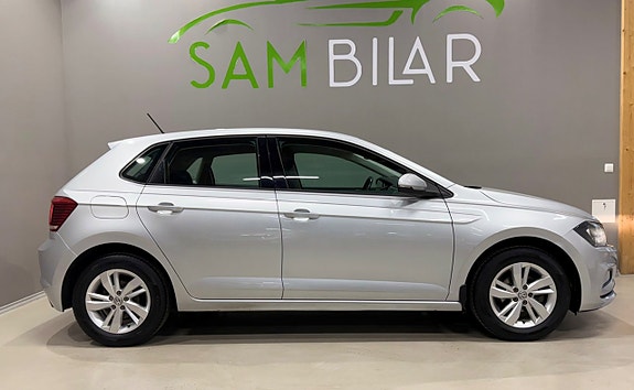 Volkswagen Polo 2 of 5