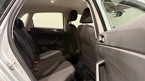 Volkswagen Polo 15 of 19