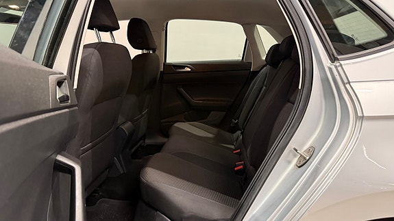 Volkswagen Polo 14 of 19