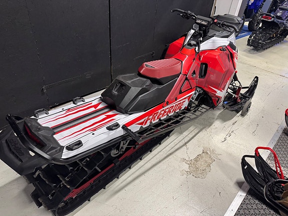 Ski-Doo FREERIDE 850 E-TEC SHOT 146 - 23 6 of 9