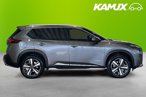 Nissan X-Trail 2 of 5