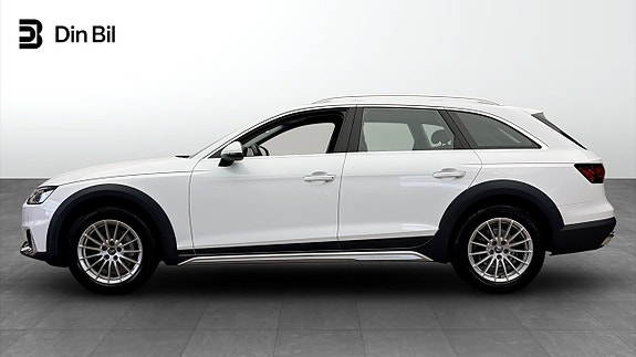 Audi A4 allroad 2 of 5