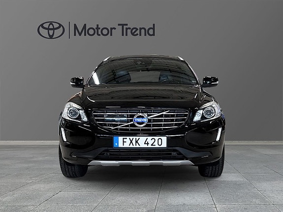 Volvo XC60 5 of 5