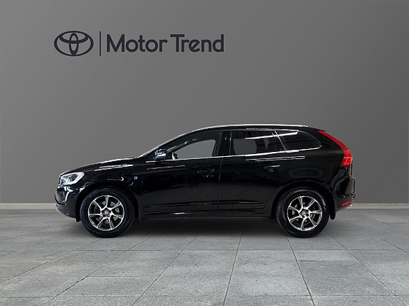 Volvo XC60 3 of 5