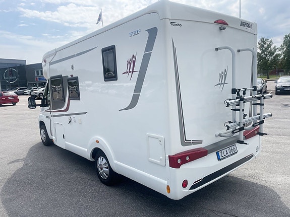 Rapido 650F - Queenbed, Taksäng, 5 åkande, 3500kg 18 of 18