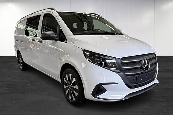 Mercedes-Benz Vito 119 2 of 5