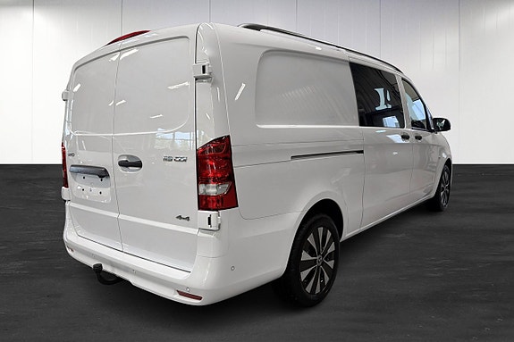 Mercedes-Benz Vito 119 4 of 5