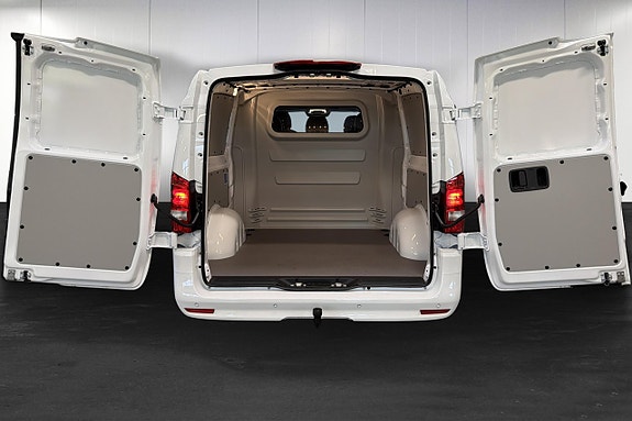 Mercedes-Benz Vito 119 17 of 17