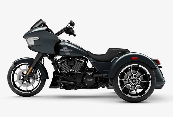 Harley-Davidson Road Glide 3 5 of 9
