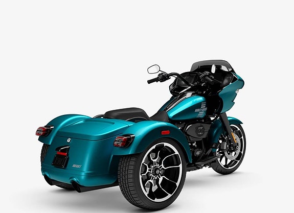 Harley-Davidson Road Glide 3 8 of 9
