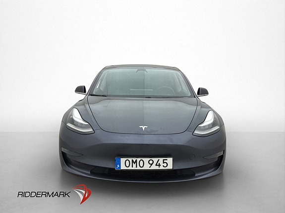 Tesla Model 3 3 of 5