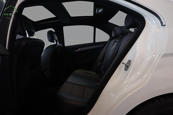 Mercedes-Benz C180 18 of 19