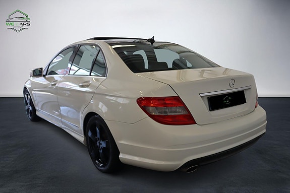 Mercedes-Benz C180 7 of 19