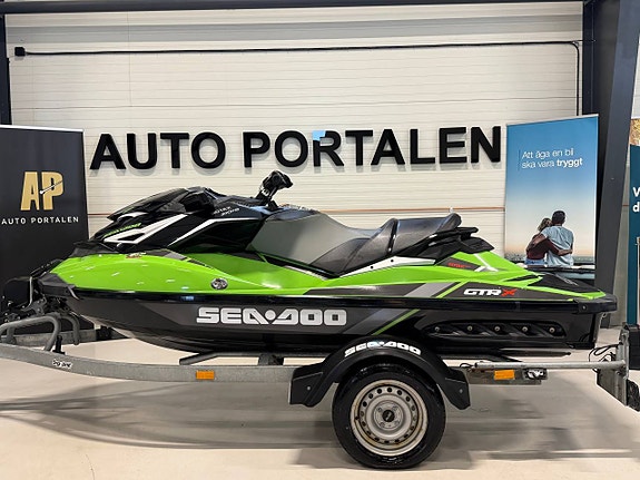 Sea-Doo GTR-X 230 / Inkl Original 80-Kärra / Ny servad