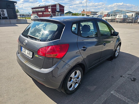 Kia Venga 6 of 7