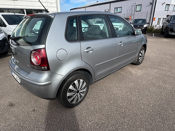 Volkswagen Polo 6 of 10