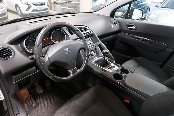 Peugeot 3008 11 of 12