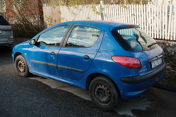 Peugeot 206 3 of 5